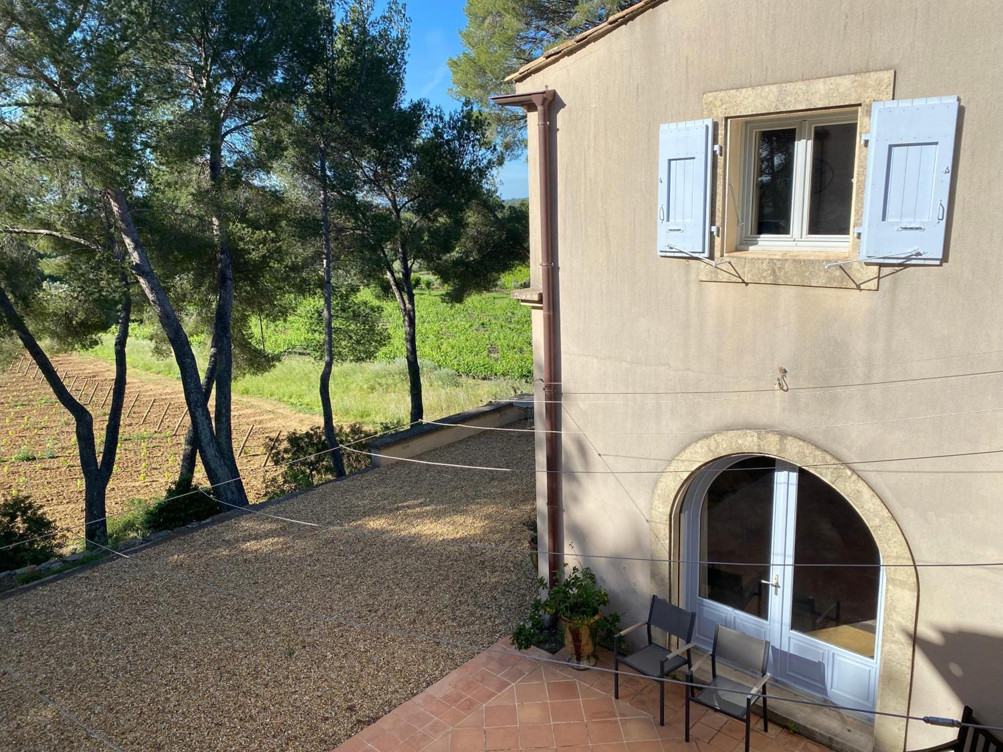 Domaine De Fondouce Bed & Breakfast Villeveyrac Dış mekan fotoğraf