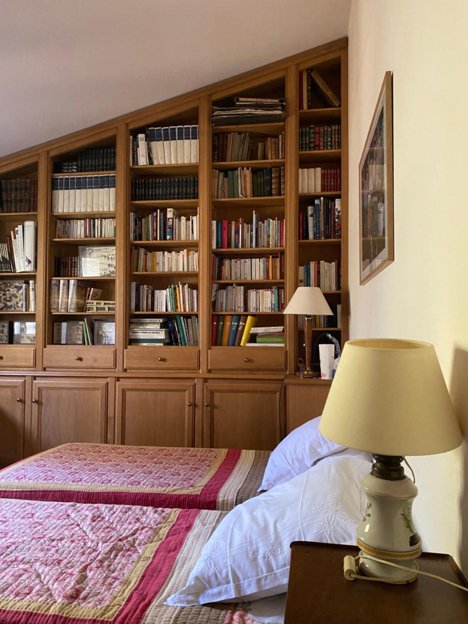 Domaine De Fondouce Bed & Breakfast Villeveyrac Dış mekan fotoğraf