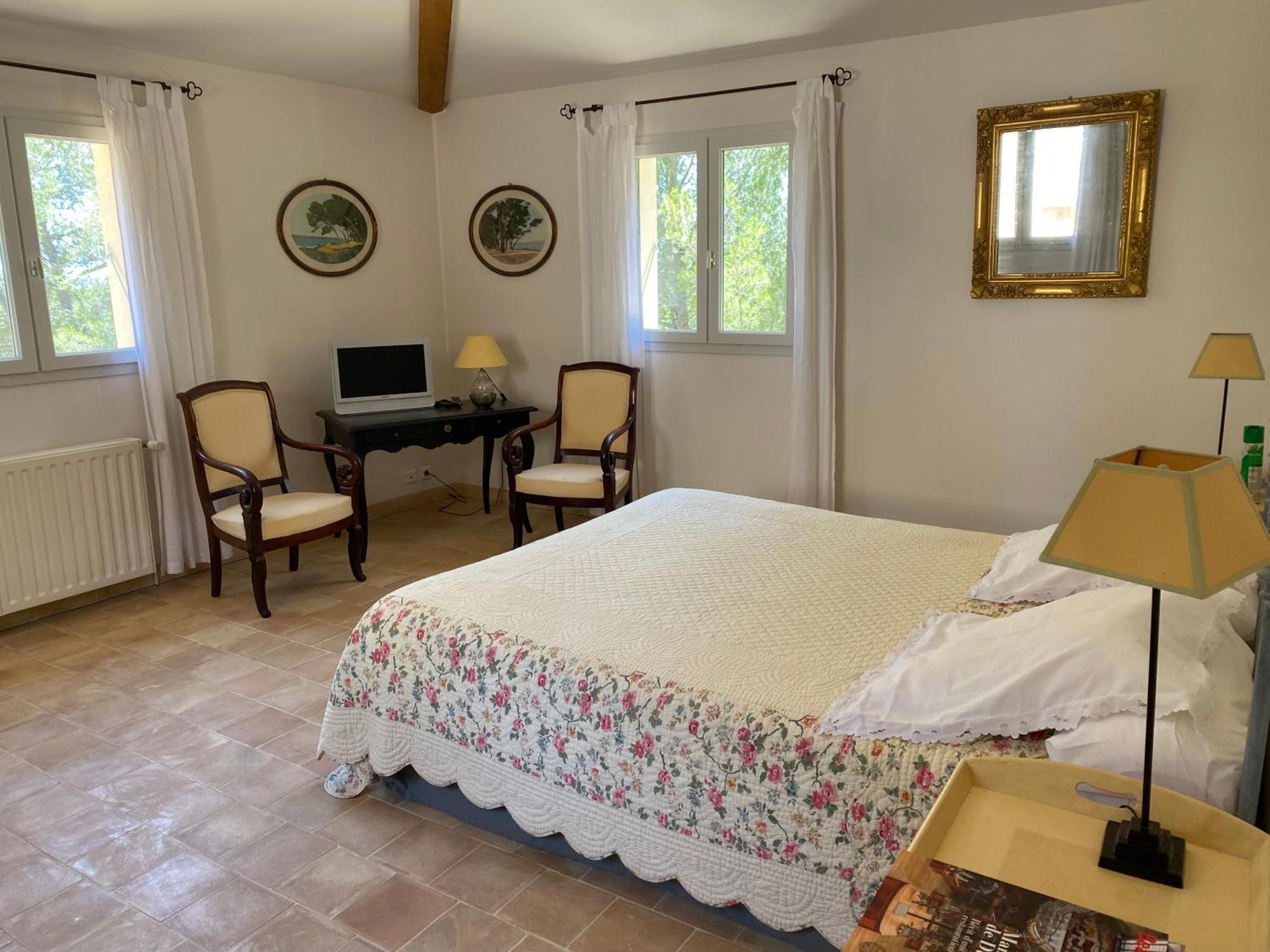 Domaine De Fondouce Bed & Breakfast Villeveyrac Dış mekan fotoğraf